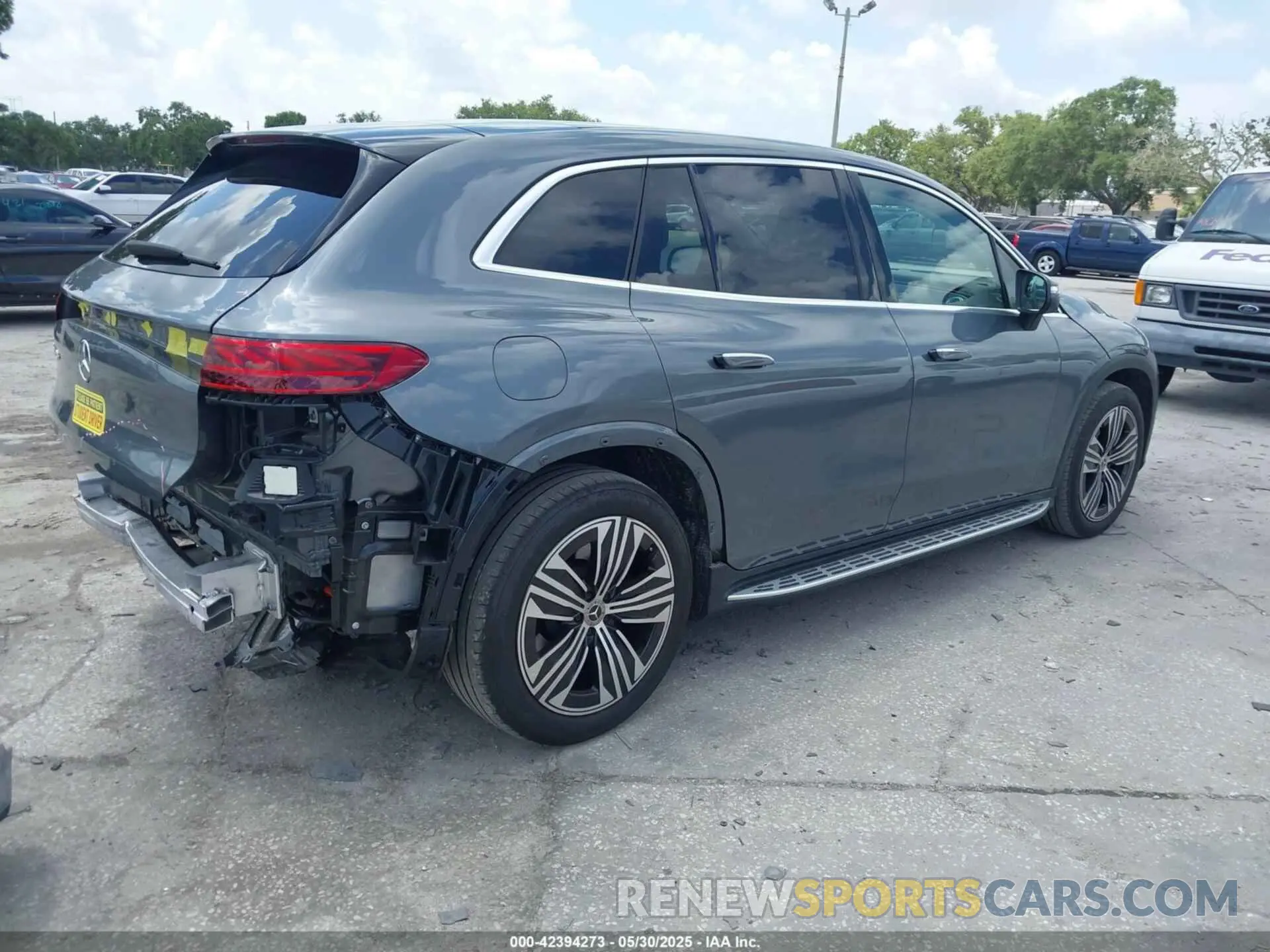 4 Photograph of a damaged car 4JGDM2DB6PA017723 MERCEDES-BENZ EQS 450+ SUV 2023