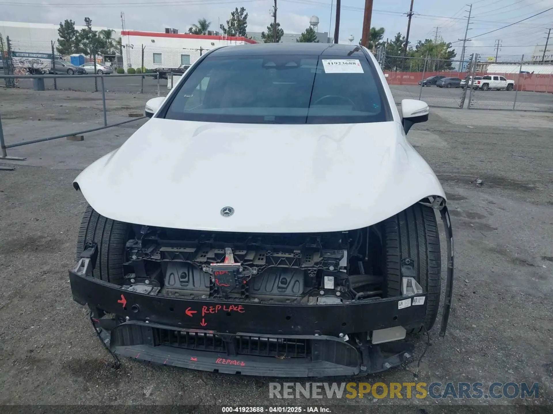 13 Photograph of a damaged car 4JGDM2DB7PA010442 MERCEDES-BENZ EQS 450+ SUV 2023