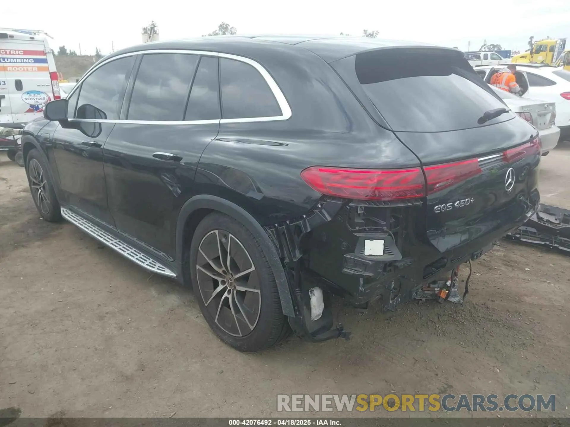 3 Photograph of a damaged car 4JGDM2DB8PA009820 MERCEDES-BENZ EQS 450+ SUV 2023