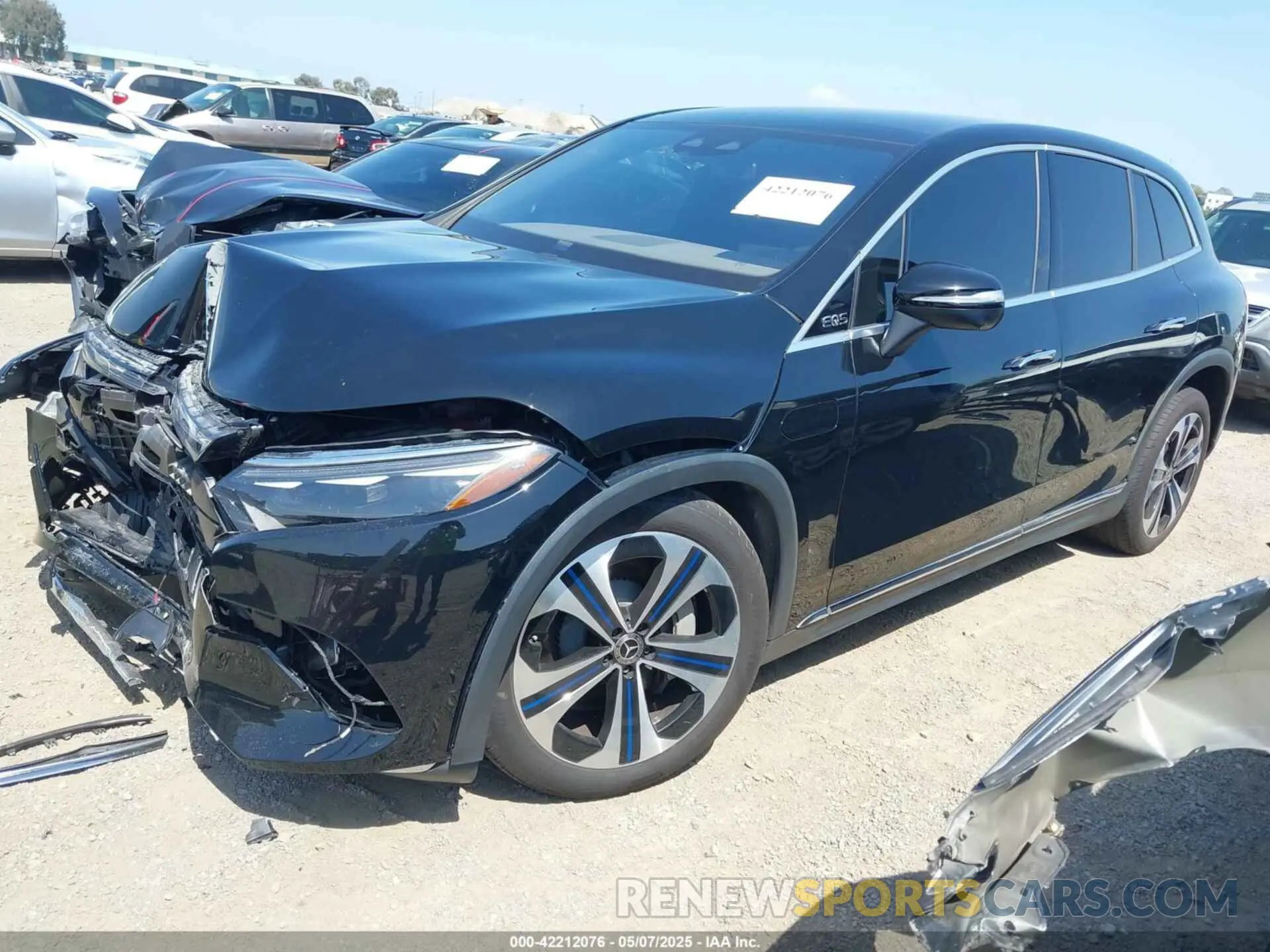 2 Photograph of a damaged car 4JGDM2EB9PA007136 MERCEDES-BENZ EQS 450 SUV 2023