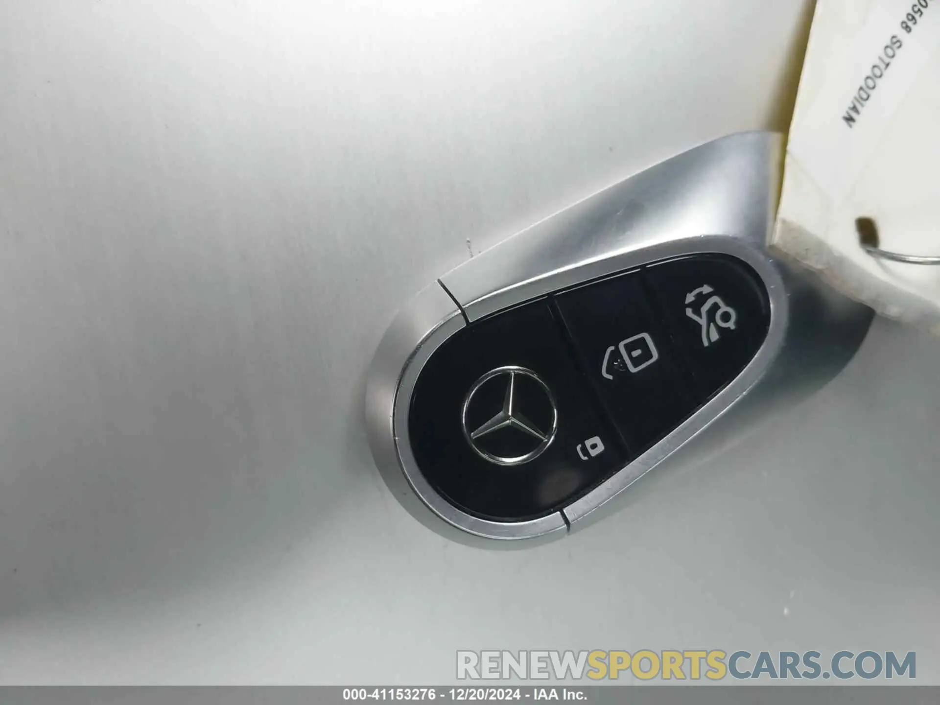 11 Photograph of a damaged car W1KCG4EB0NA022761 MERCEDES-BENZ EQS 580 2022