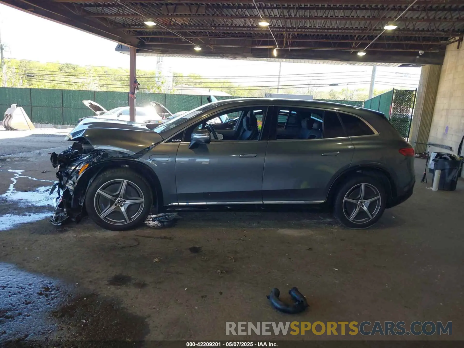 14 Photograph of a damaged car 4JGDM4EB3PA012585 MERCEDES-BENZ EQS 580 SUV 2023