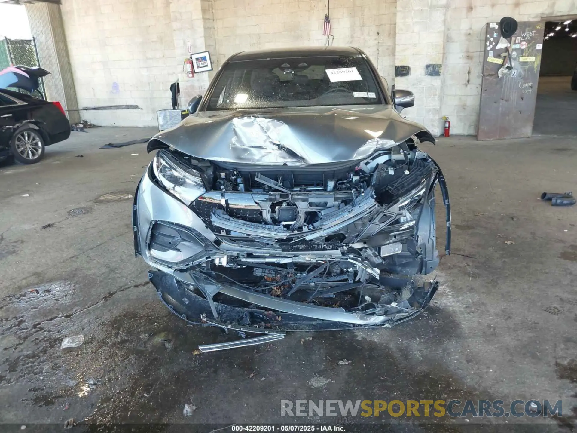 6 Photograph of a damaged car 4JGDM4EB3PA012585 MERCEDES-BENZ EQS 580 SUV 2023