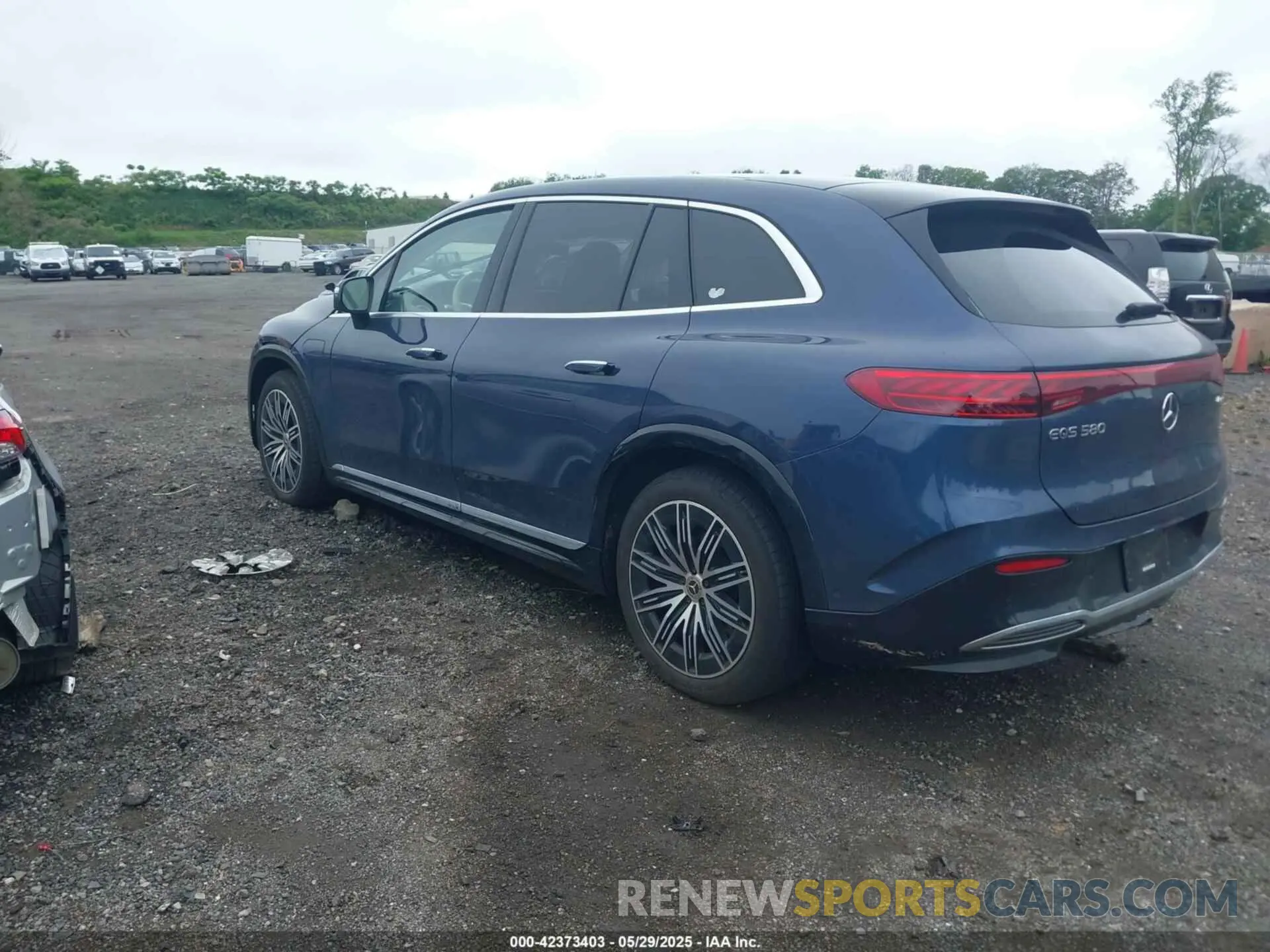 3 Photograph of a damaged car 4JGDM4EB6PA019188 MERCEDES-BENZ EQS 580 SUV 2023