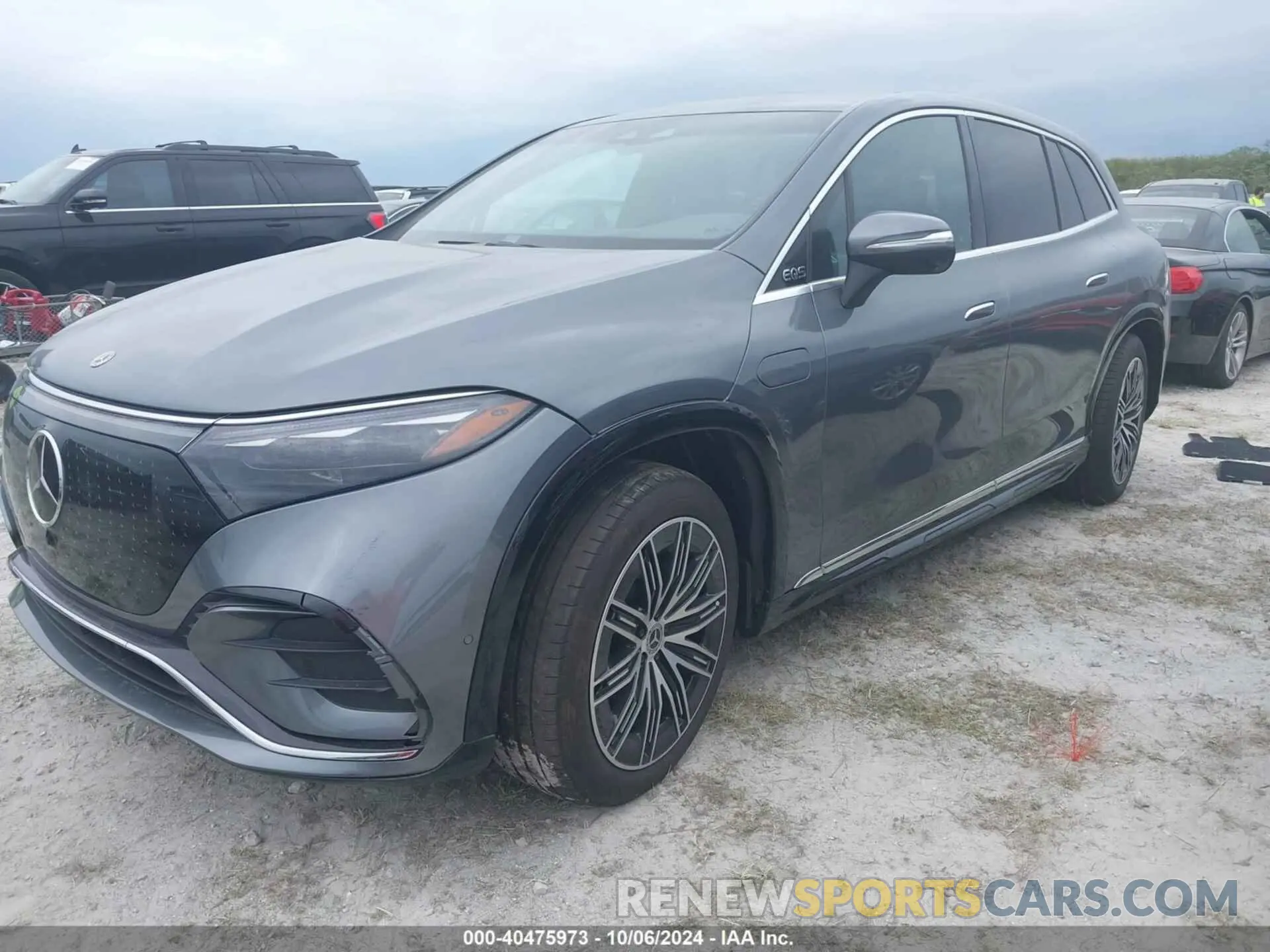 2 Photograph of a damaged car 4JGDM4EB8PA000447 MERCEDES-BENZ EQS 580 SUV 2023
