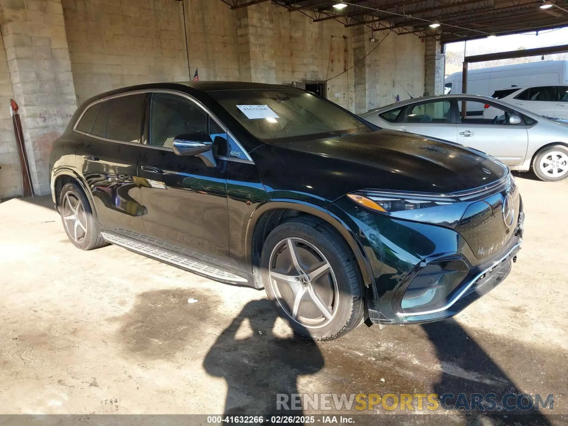 1 Photograph of a damaged car 4JGDM4EB9PA028368 MERCEDES-BENZ EQS 580 SUV 2023