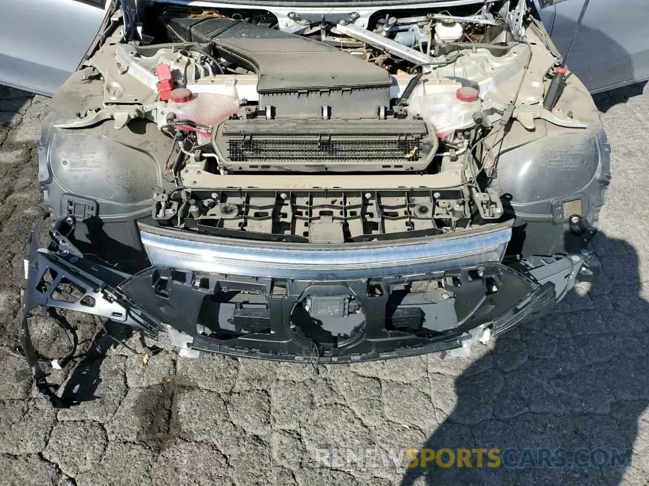 11 Photograph of a damaged car W1KCG2DB3NA009069 MERCEDES-BENZ EQS SEDAN 2022