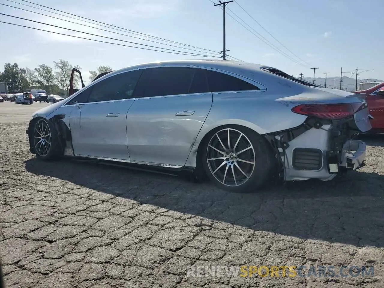 2 Photograph of a damaged car W1KCG2DB3NA009069 MERCEDES-BENZ EQS SEDAN 2022