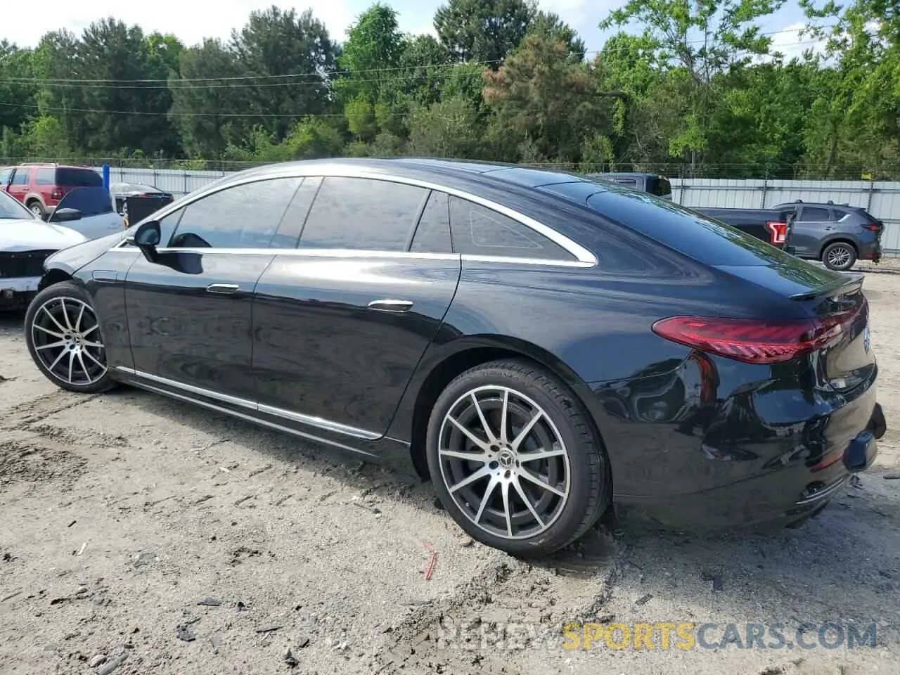 2 Photograph of a damaged car W1KCG2DB5NA017920 MERCEDES-BENZ EQS SEDAN 2022