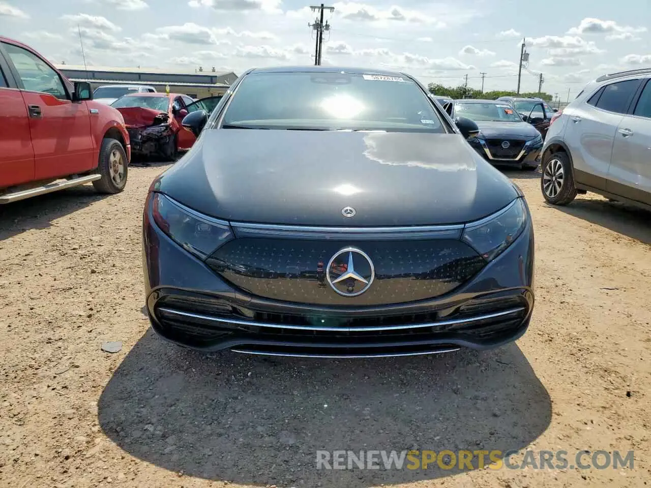 5 Photograph of a damaged car W1KCG2DB7NA013917 MERCEDES-BENZ EQS SEDAN 2022