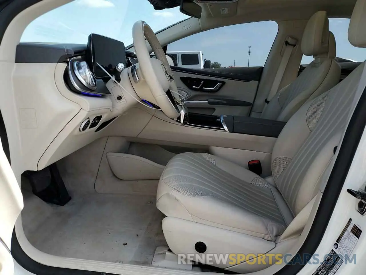 7 Photograph of a damaged car W1KCG2DB9NA005009 MERCEDES-BENZ EQS SEDAN 2022