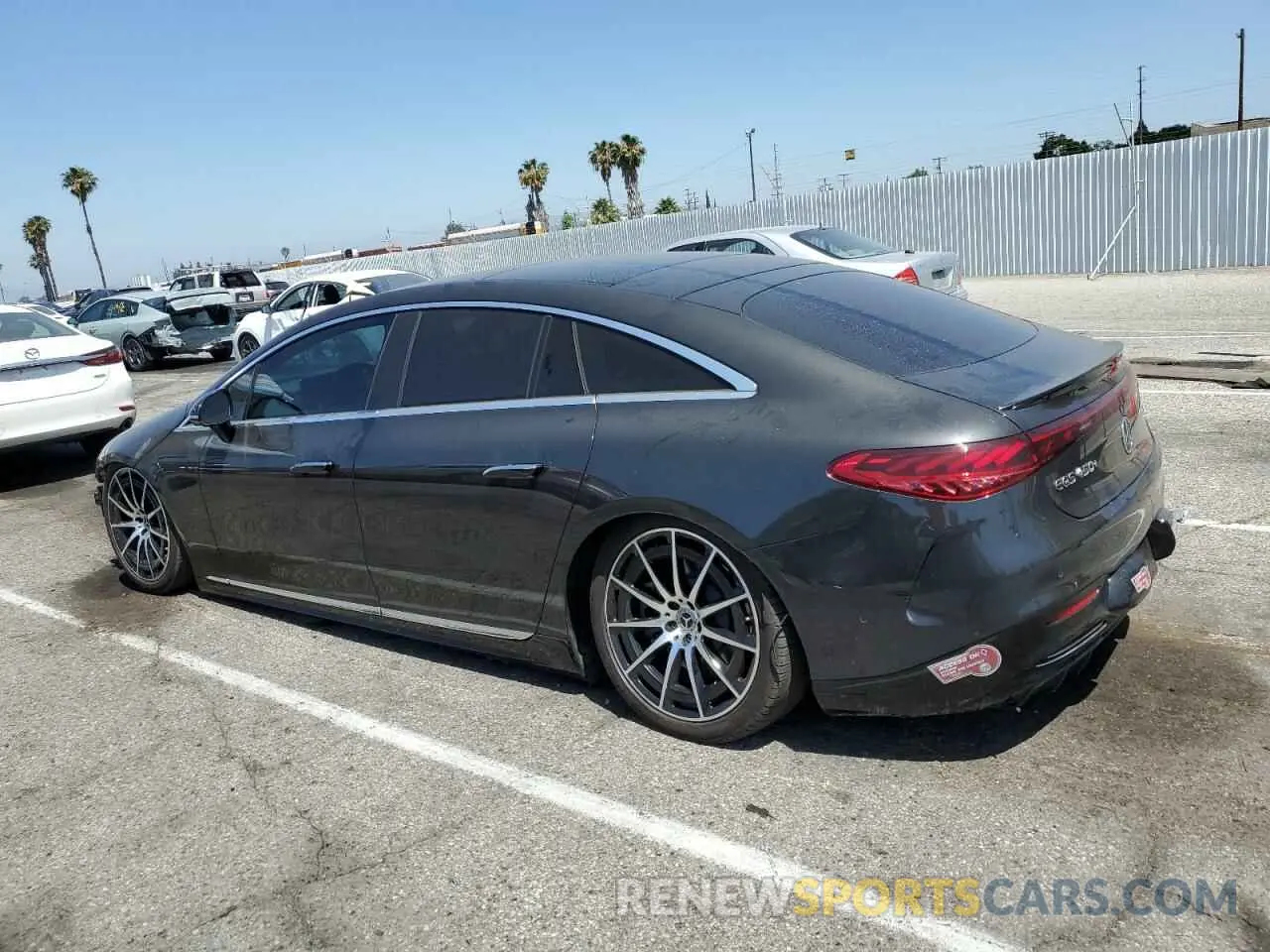 2 Photograph of a damaged car W1KCG2DB9NA017077 MERCEDES-BENZ EQS SEDAN 2022