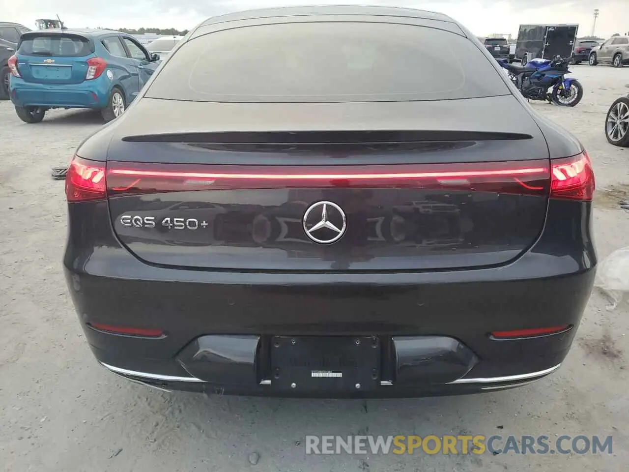 6 Photograph of a damaged car W1KCG2DB2PA033432 MERCEDES-BENZ EQS SEDAN 2023
