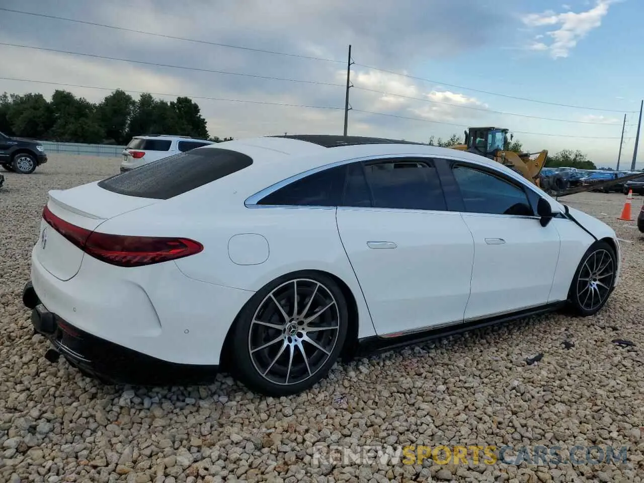 3 Photograph of a damaged car W1KCG2DB5RA047442 MERCEDES-BENZ EQS SEDAN 2024