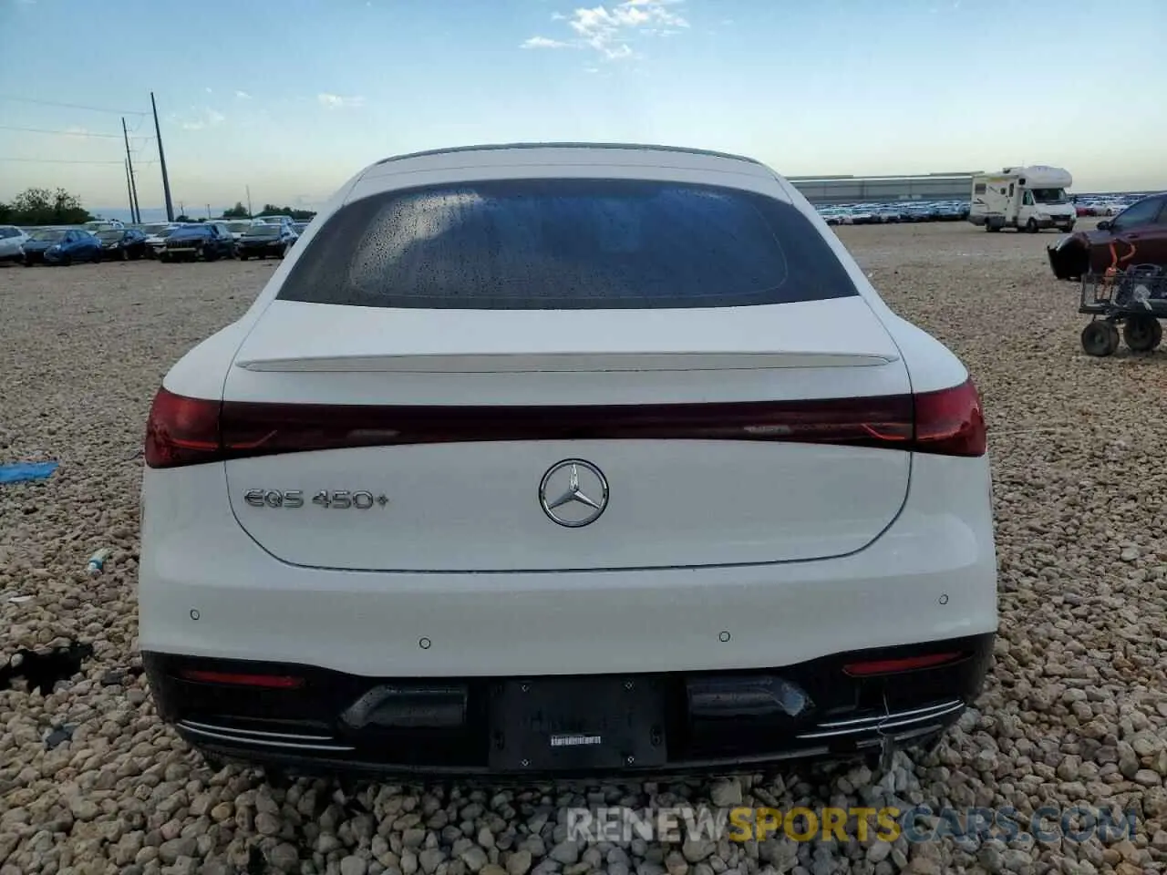 6 Photograph of a damaged car W1KCG2DB5RA047442 MERCEDES-BENZ EQS SEDAN 2024