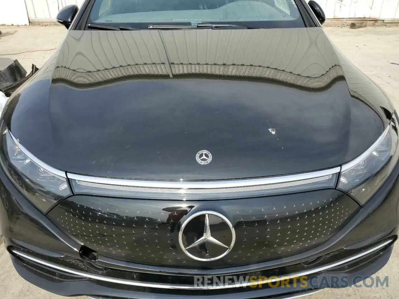11 Photograph of a damaged car W1KCG2EB7RA048381 MERCEDES-BENZ EQS SEDAN 2024