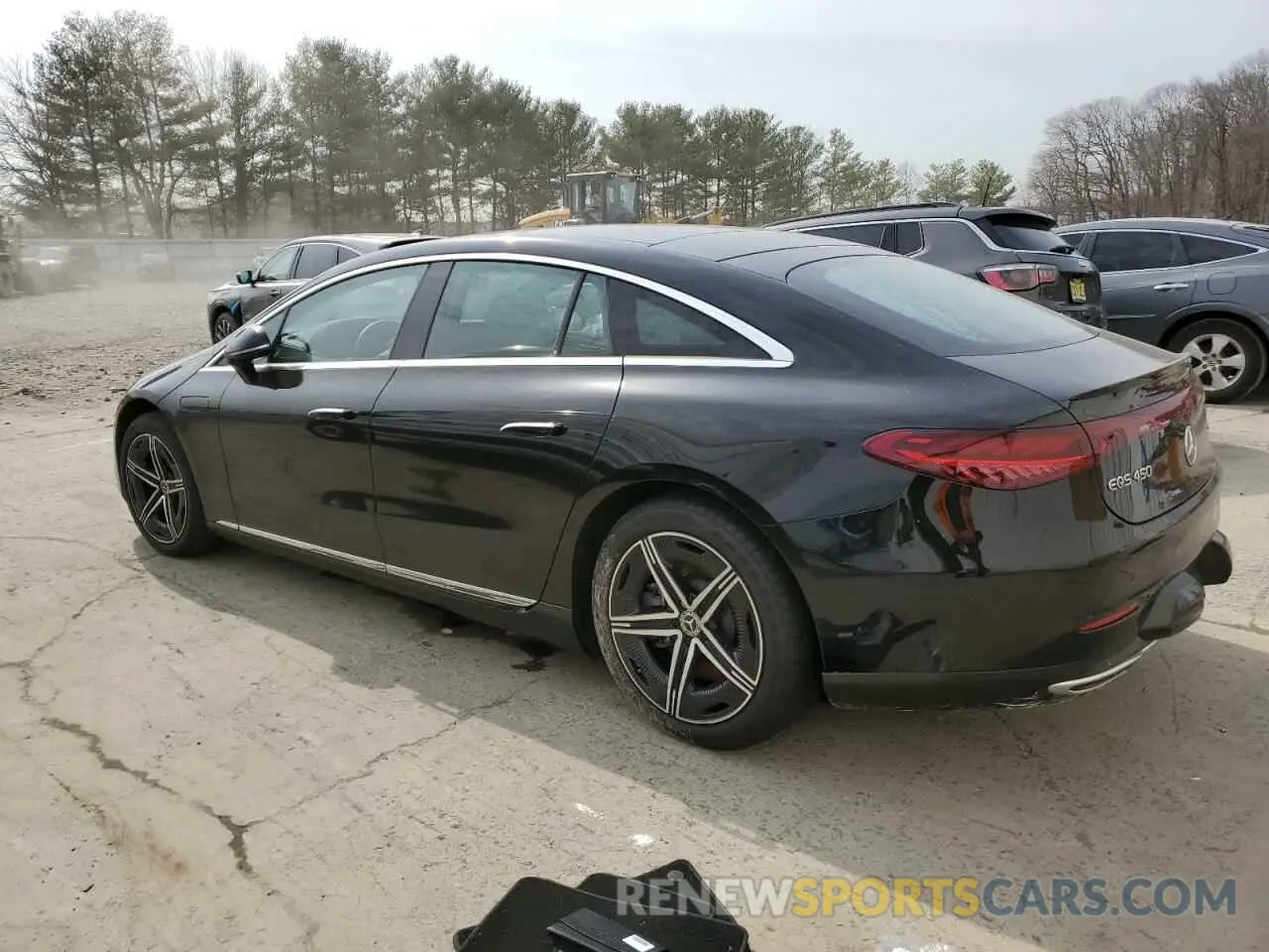 2 Photograph of a damaged car W1KCG2EB7RA048381 MERCEDES-BENZ EQS SEDAN 2024