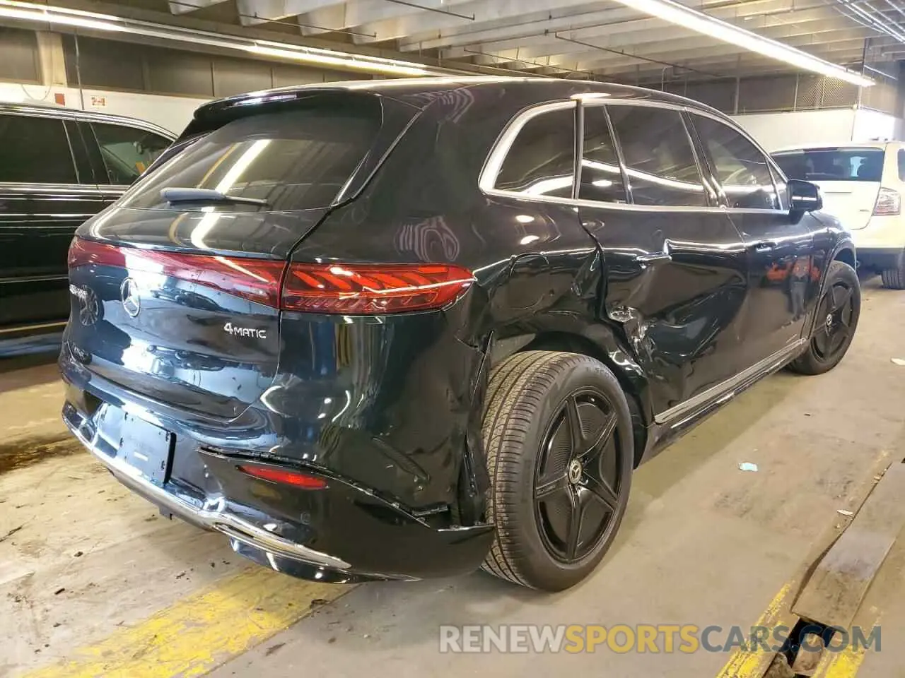 3 Photograph of a damaged car 4JGDM4EB8PA017779 MERCEDES-BENZ EQS SUV 58 2023