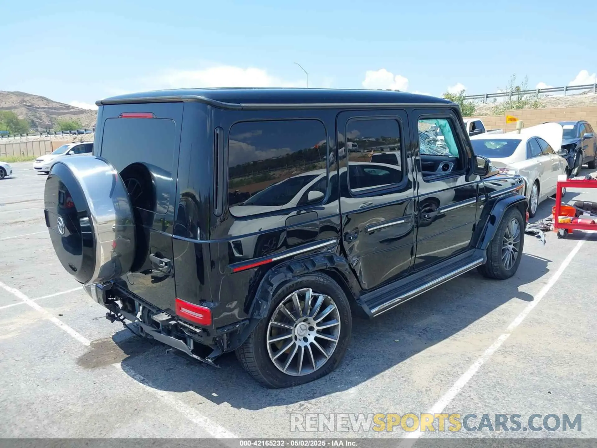 4 Photograph of a damaged car W1NYC6BJ6LX340874 MERCEDES-BENZ G 550 2020