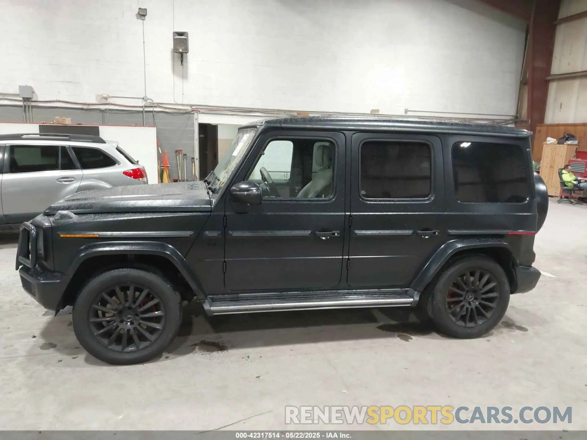 14 Photograph of a damaged car W1NYC6BJ8MX383842 MERCEDES-BENZ G 550 2021