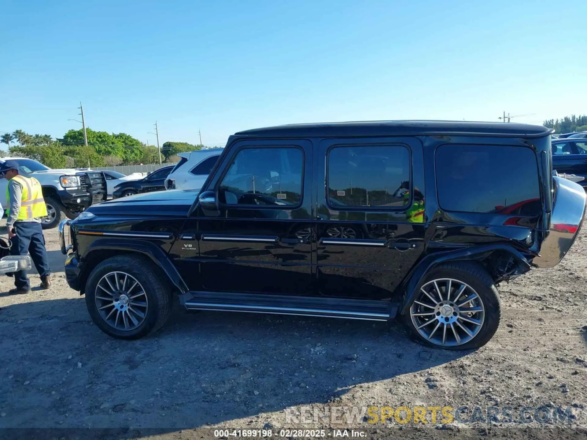 14 Photograph of a damaged car W1NYC6BJ9MX384739 MERCEDES-BENZ G 550 2021