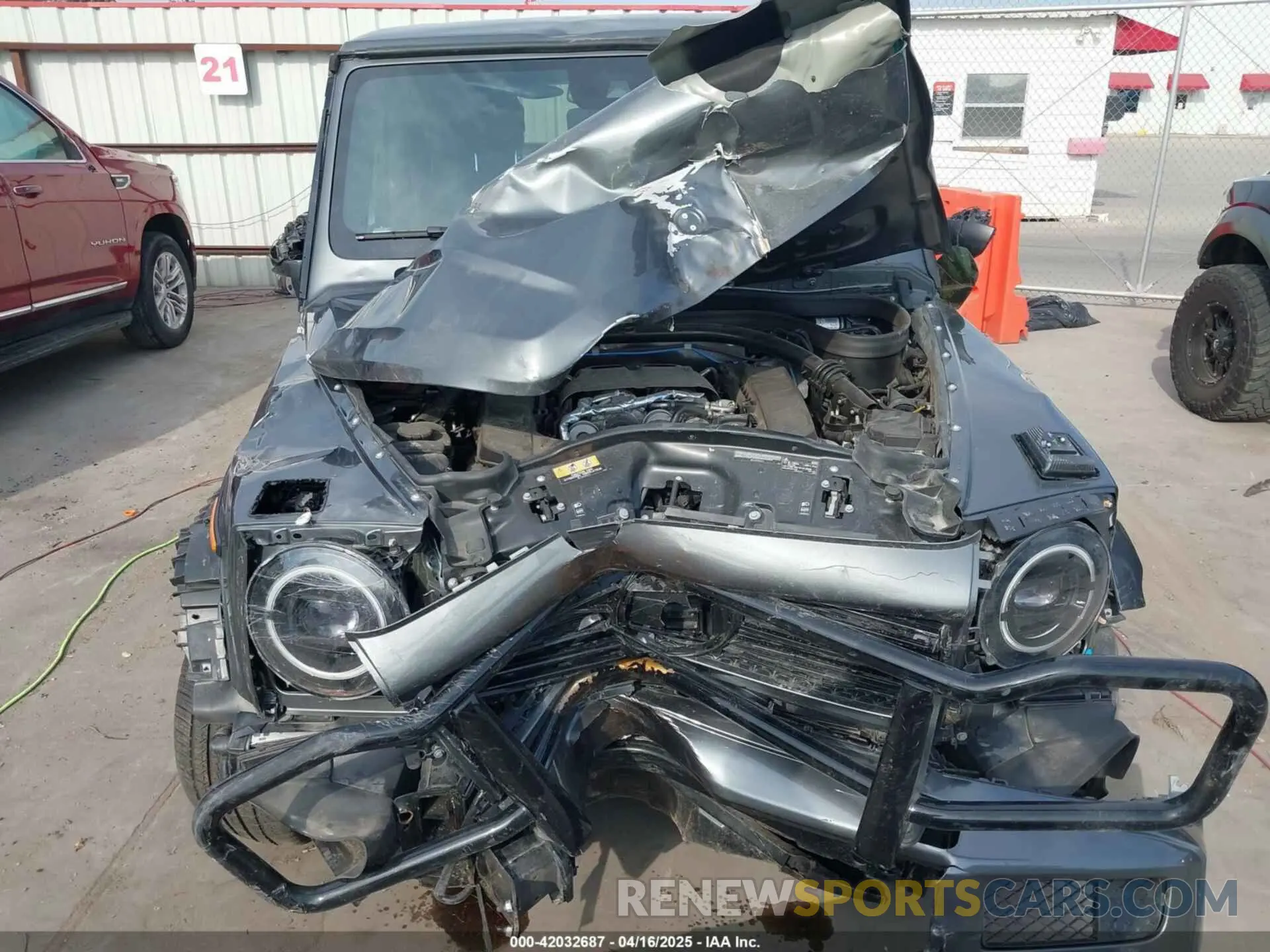 13 Photograph of a damaged car W1NYC6BJXMX382983 MERCEDES-BENZ G 550 2021