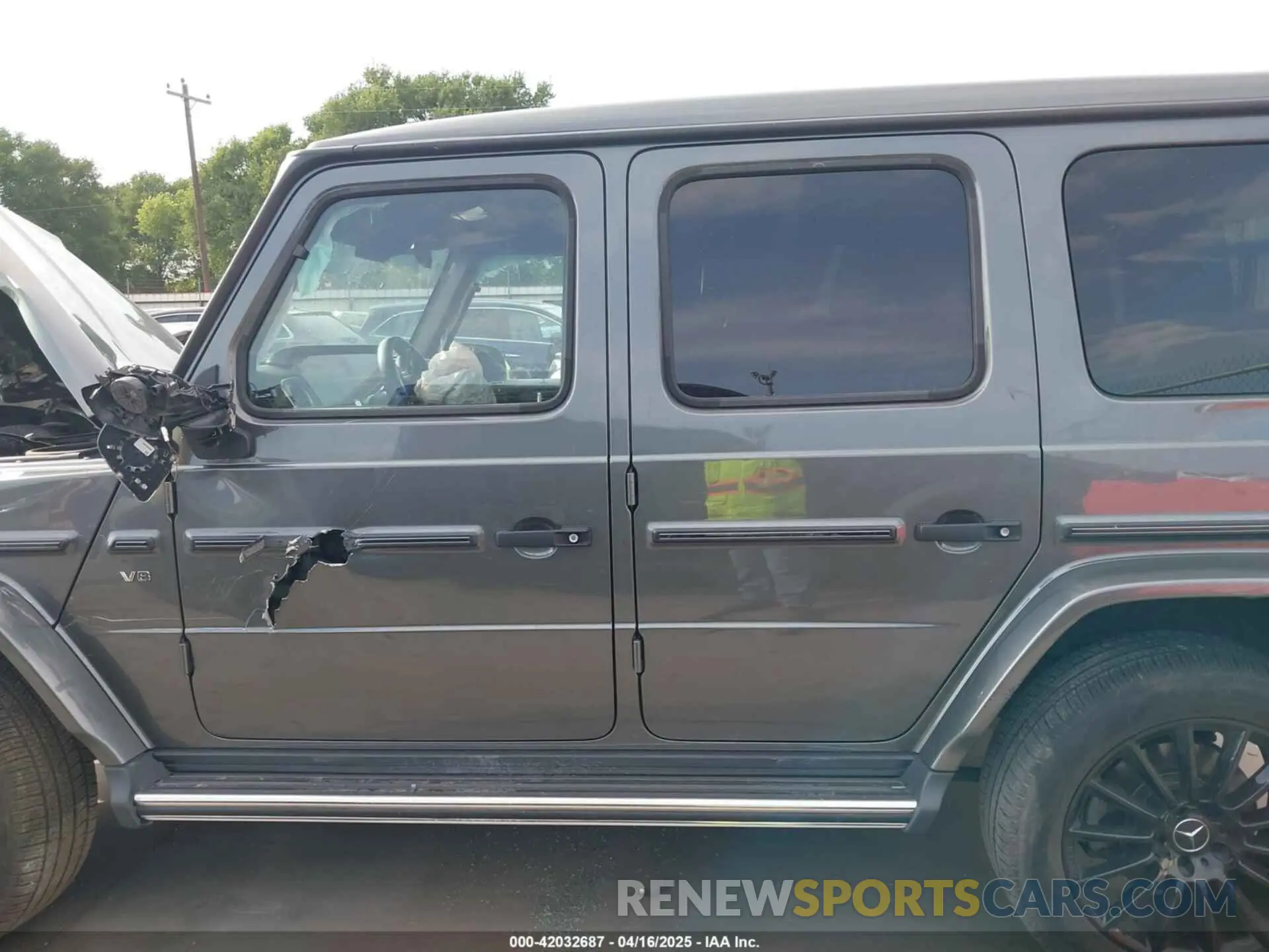 15 Photograph of a damaged car W1NYC6BJXMX382983 MERCEDES-BENZ G 550 2021