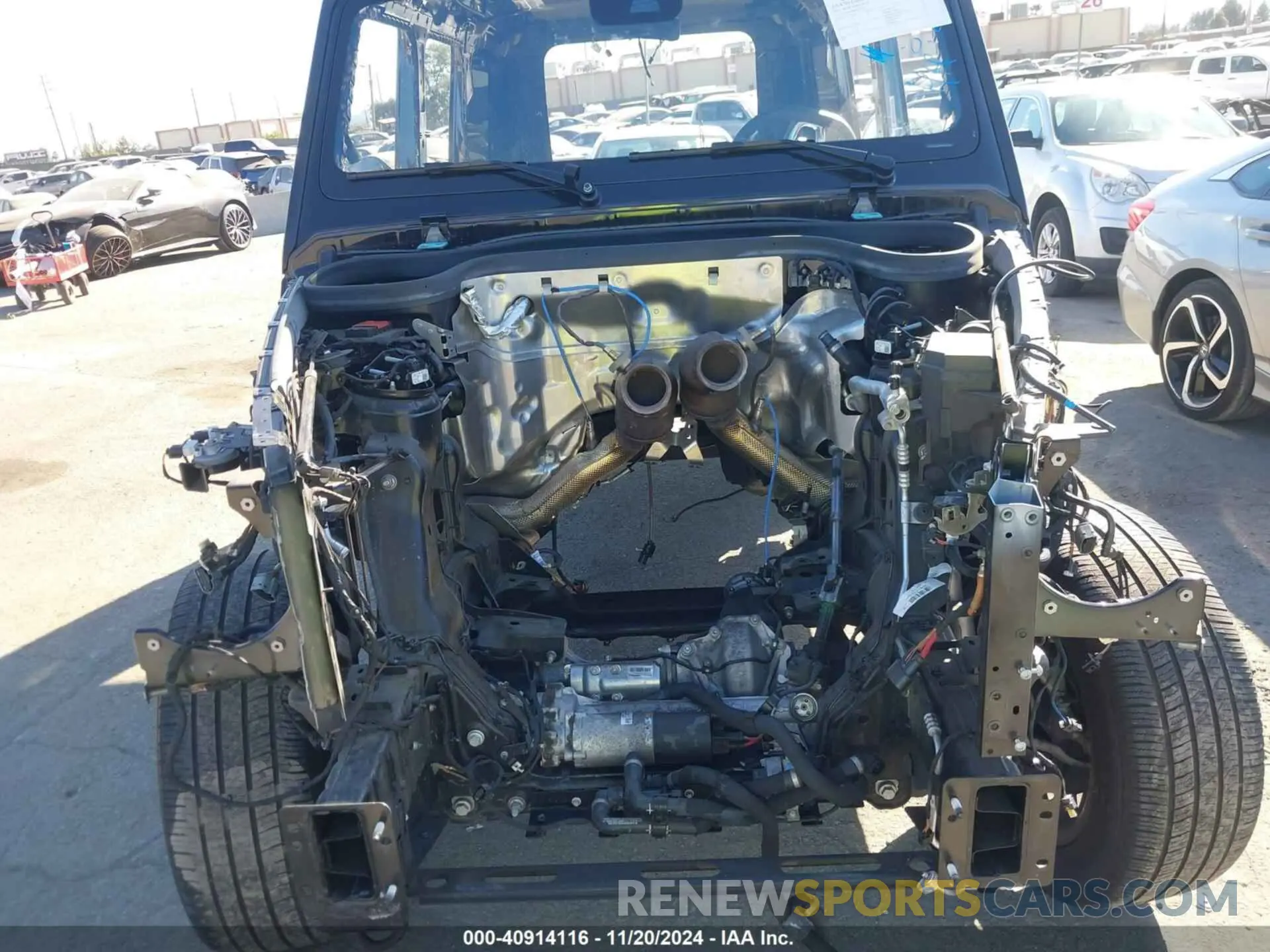10 Photograph of a damaged car W1NYC6BJ9PX462554 MERCEDES-BENZ G 550 2023