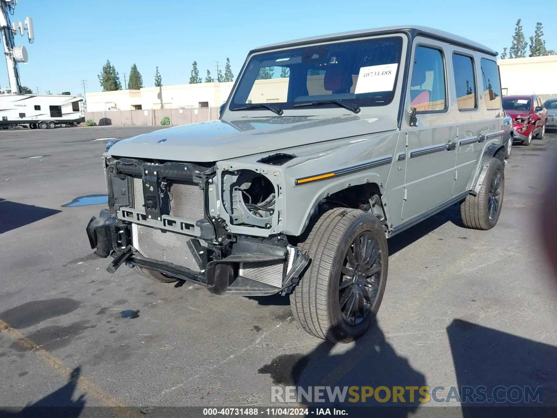 2 Photograph of a damaged car W1NYC6BJ6RX493358 MERCEDES-BENZ G 550 2024