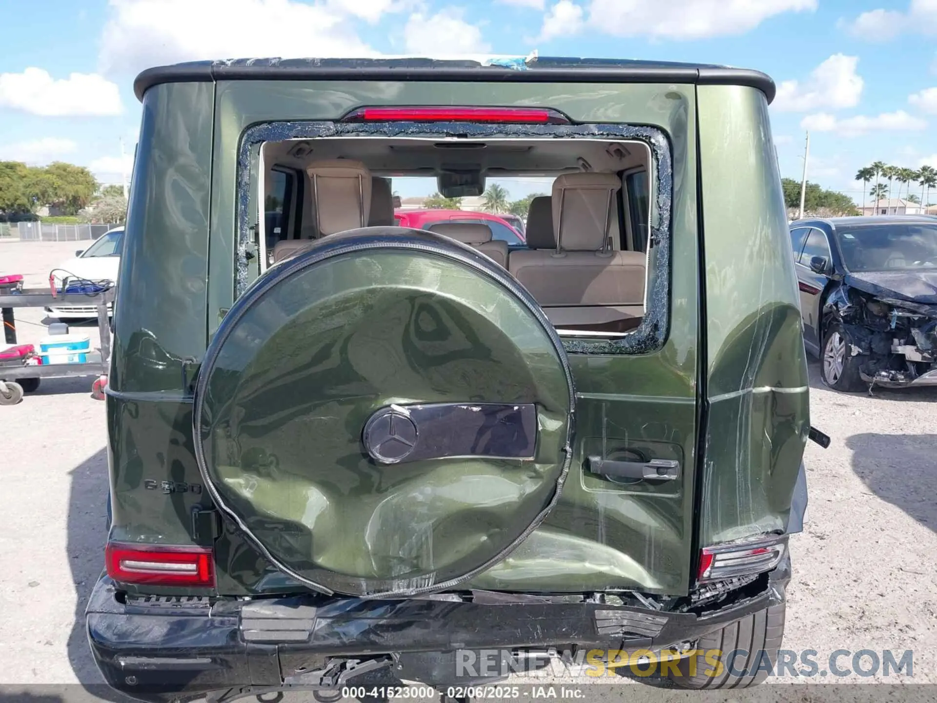 6 Photograph of a damaged car W1NWH1ABXSX001782 MERCEDES-BENZ G 550 2025