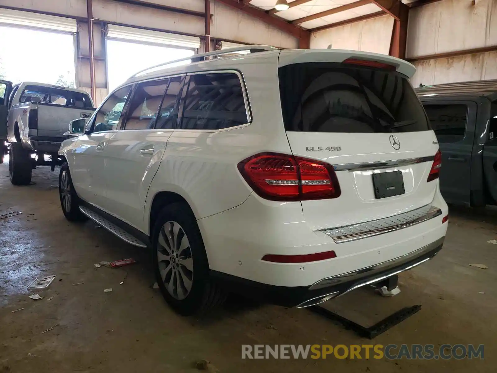 3 Photograph of a damaged car 4JGDF6EE1KB236358 MERCEDES-BENZ G CLASS 2019