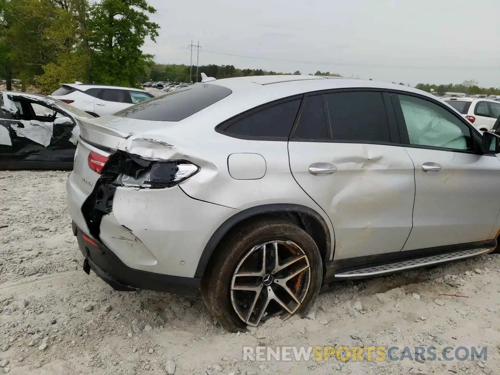 9 Photograph of a damaged car 4JGED6EB8KA140264 MERCEDES-BENZ G CLASS 2019