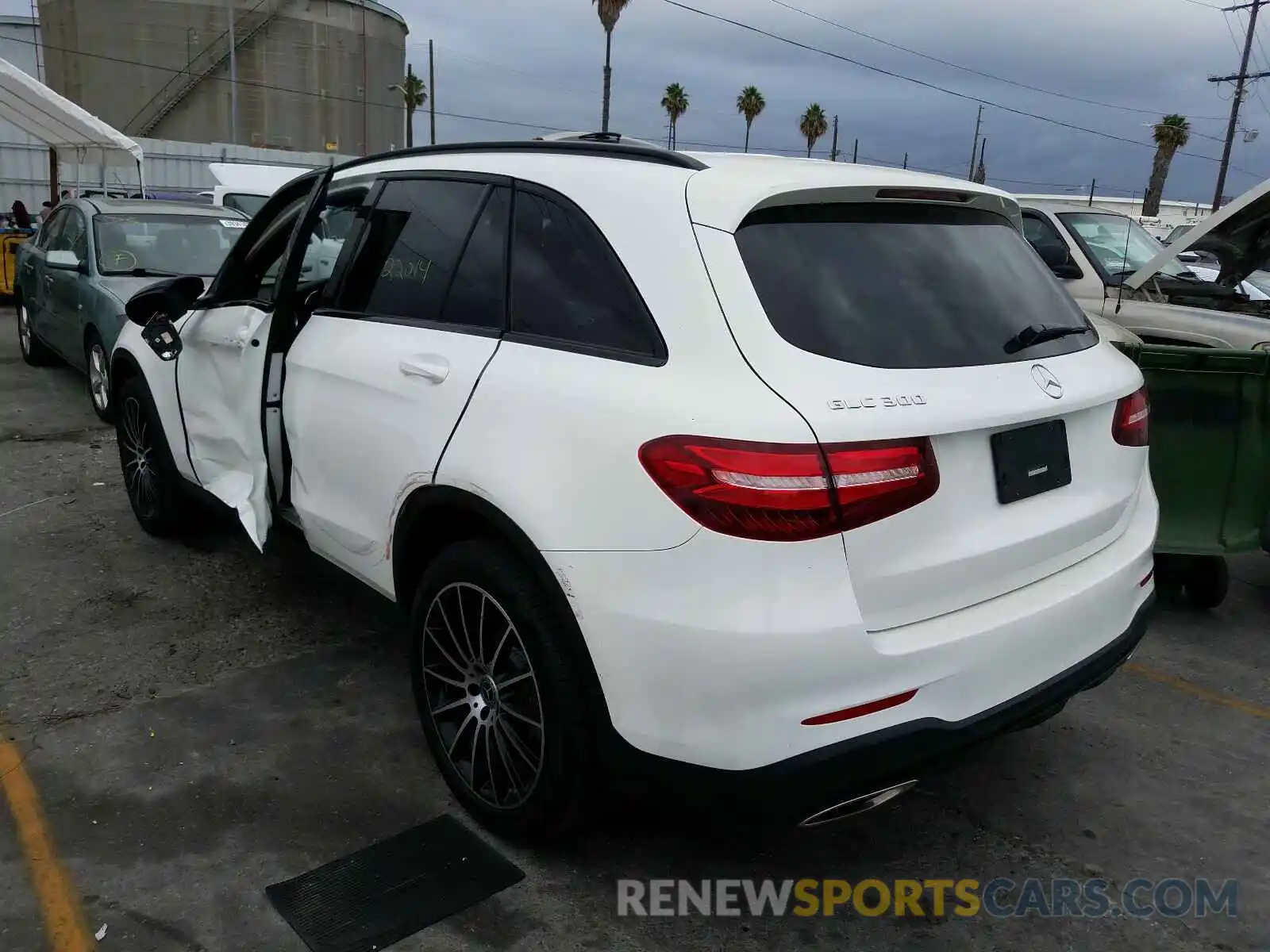 3 Photograph of a damaged car WDC0G4JB6KV154098 MERCEDES-BENZ G CLASS 2019