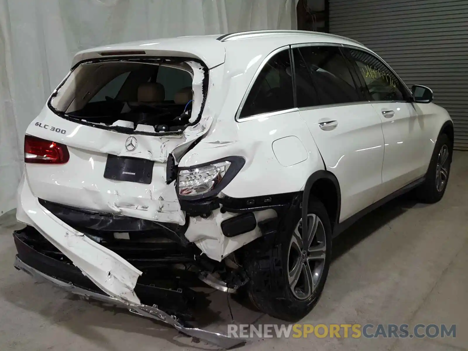 4 Photograph of a damaged car WDC0G4KB1KV133500 MERCEDES-BENZ G CLASS 2019