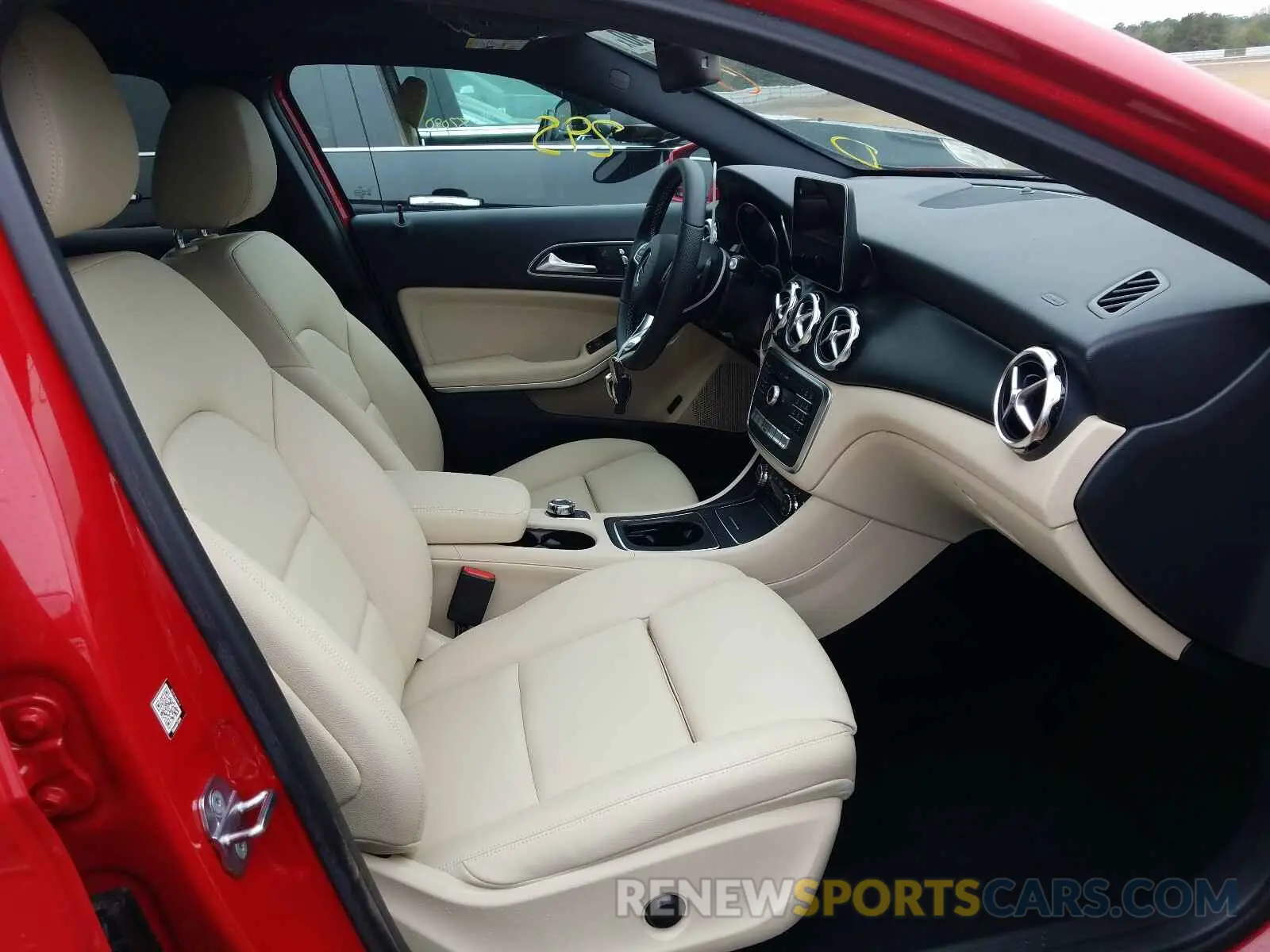 5 Photograph of a damaged car WDCTG4EB3KU001031 MERCEDES-BENZ G CLASS 2019