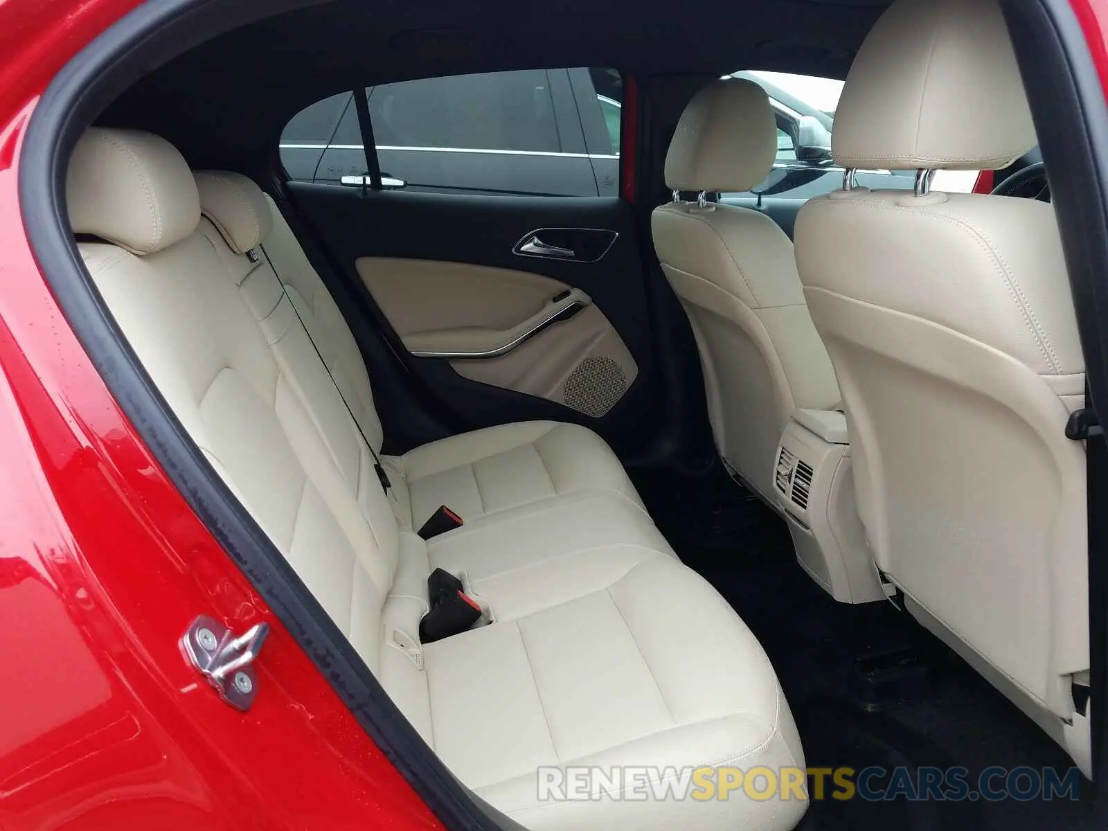 6 Photograph of a damaged car WDCTG4EB3KU001031 MERCEDES-BENZ G CLASS 2019