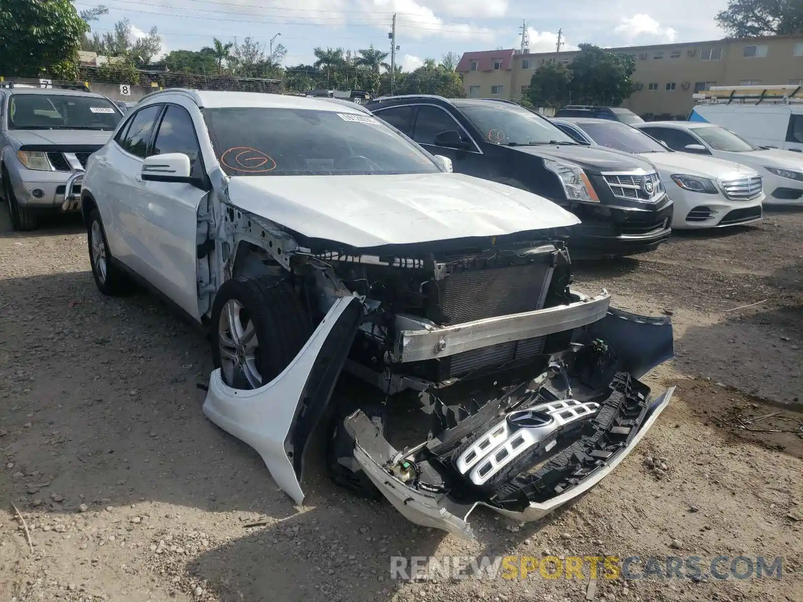 1 Photograph of a damaged car WDCTG4EB5KU008756 MERCEDES-BENZ G CLASS 2019