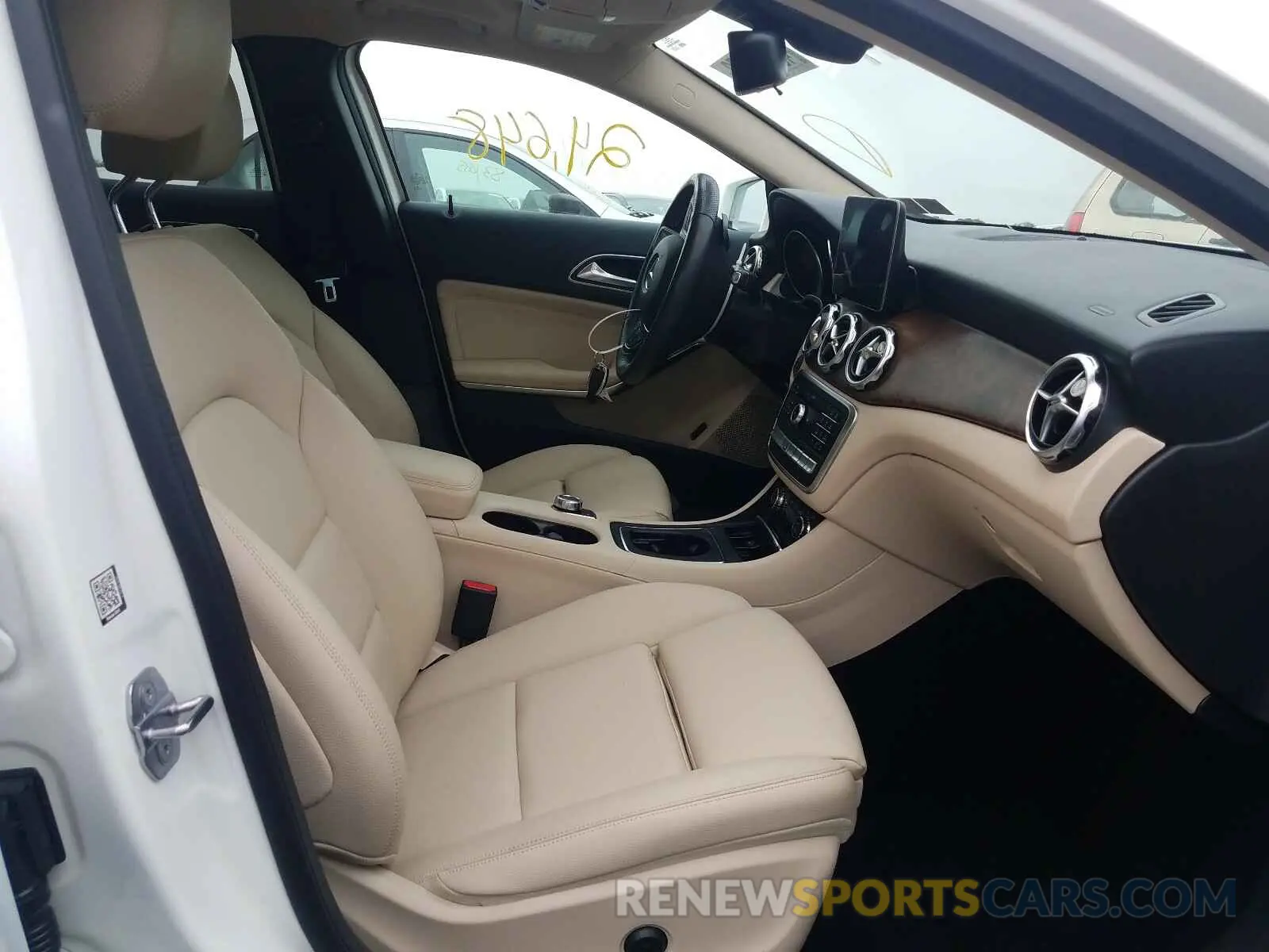 5 Photograph of a damaged car WDCTG4GB4KJ549926 MERCEDES-BENZ G CLASS 2019