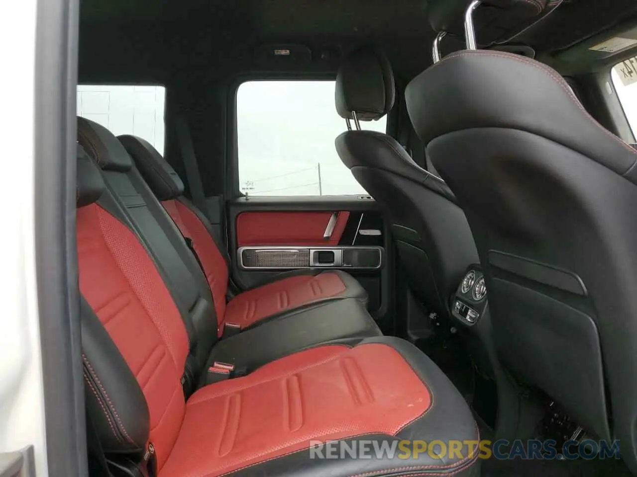 11 Photograph of a damaged car WDCYC6BJ4KX311633 MERCEDES-BENZ G-CLASS 2019