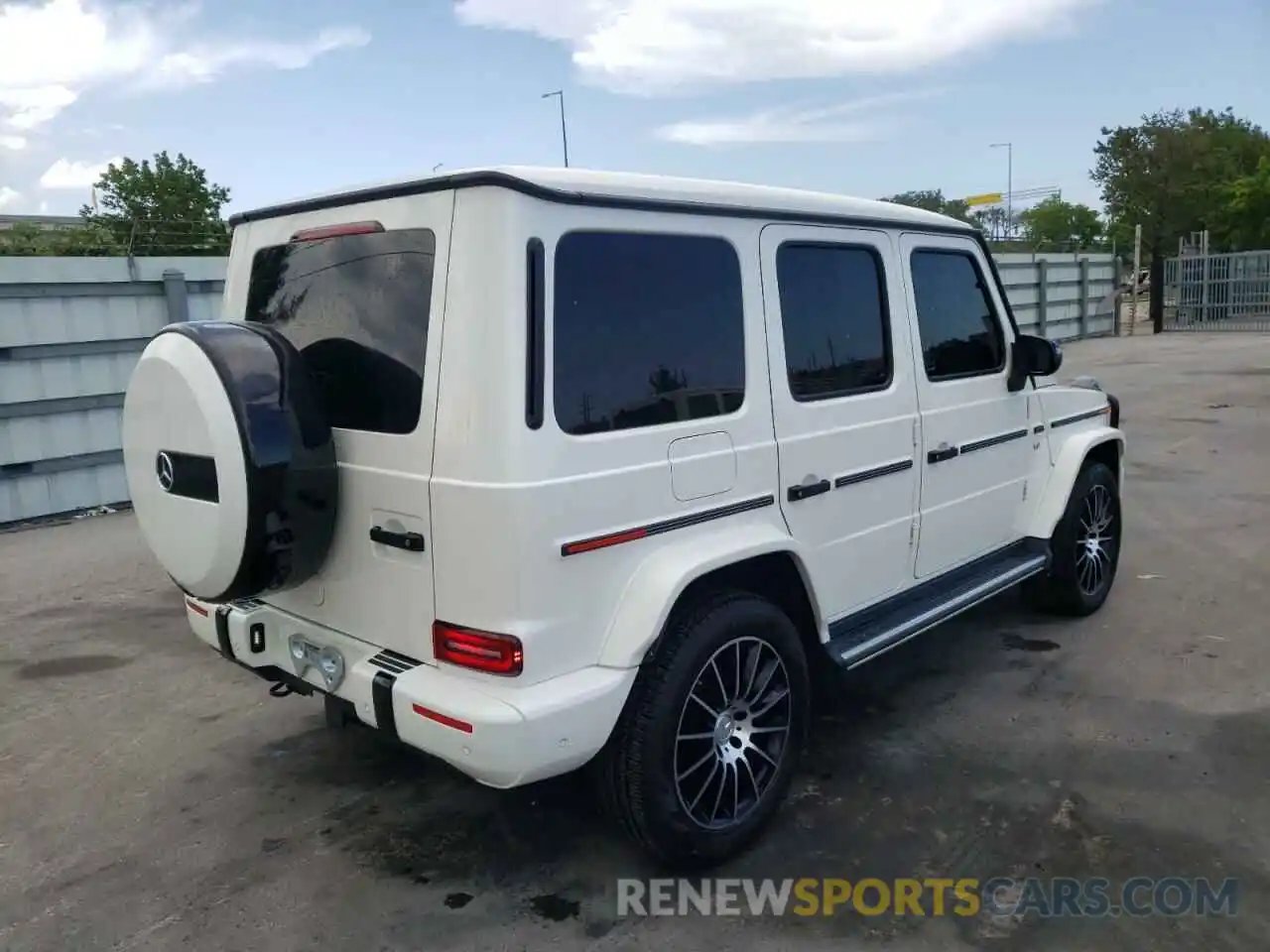 4 Photograph of a damaged car WDCYC6BJXKX303830 MERCEDES-BENZ G-CLASS 2019