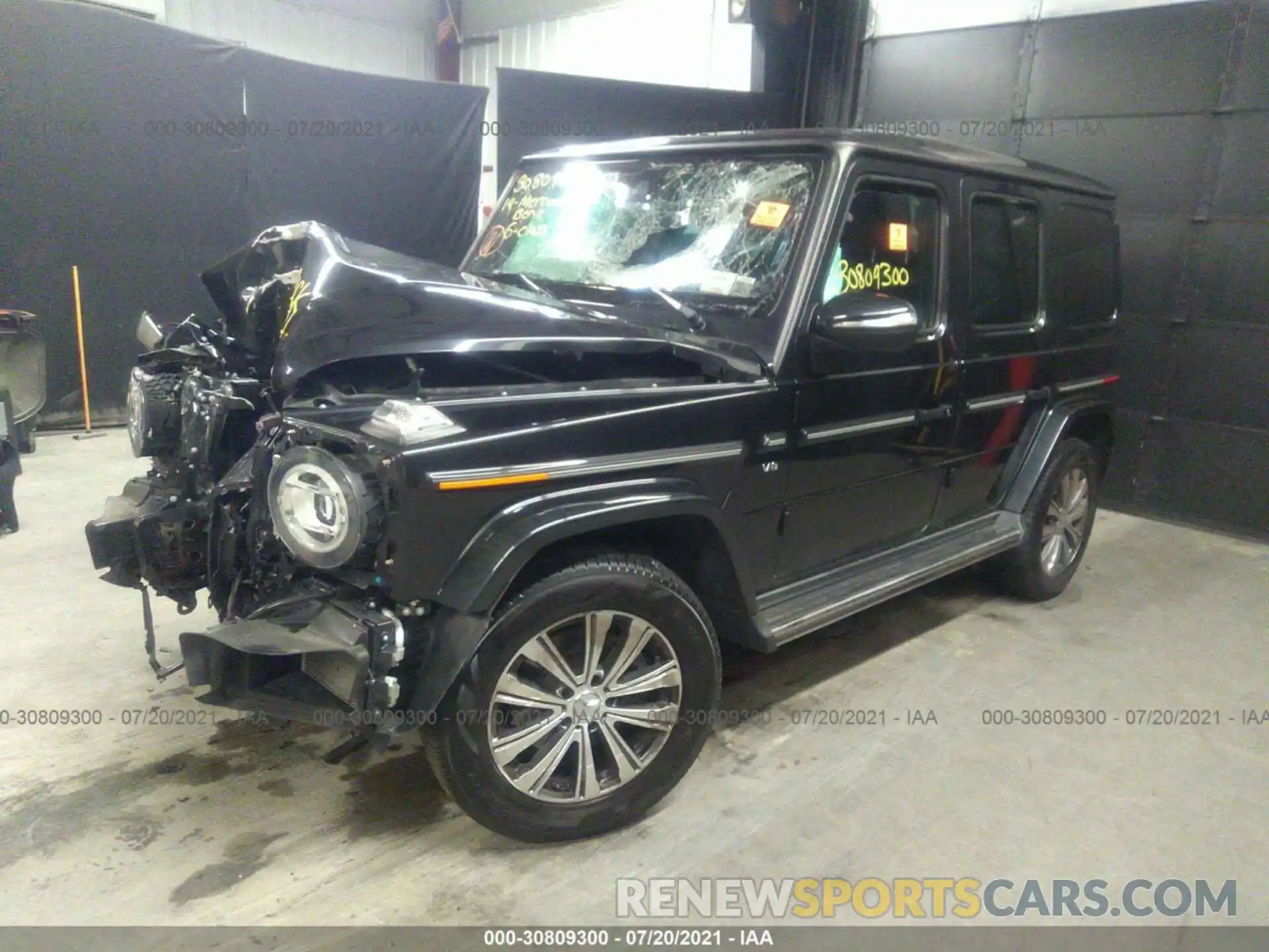 2 Photograph of a damaged car WDCYC6BJXKX318974 MERCEDES-BENZ G-CLASS 2019