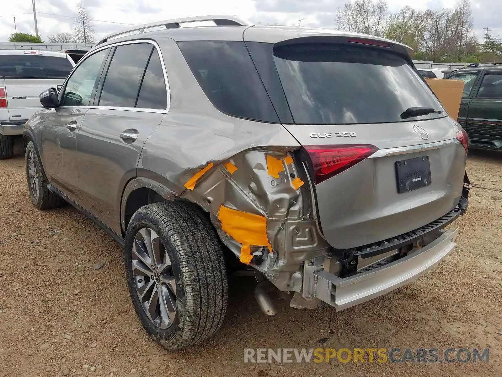 3 Photograph of a damaged car 4JGFB4KB0LA008510 MERCEDES-BENZ G CLASS 2020