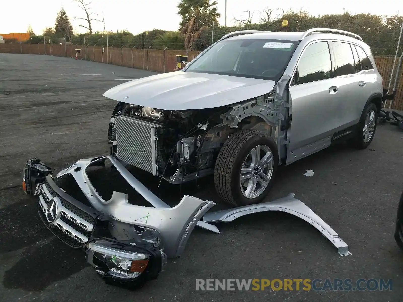 2 Photograph of a damaged car W1N4M4HB0LW027891 MERCEDES-BENZ G CLASS 2020