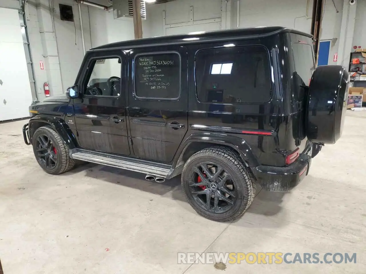 2 Photograph of a damaged car W1NYC7HJ5LX361051 MERCEDES-BENZ G-CLASS 2020