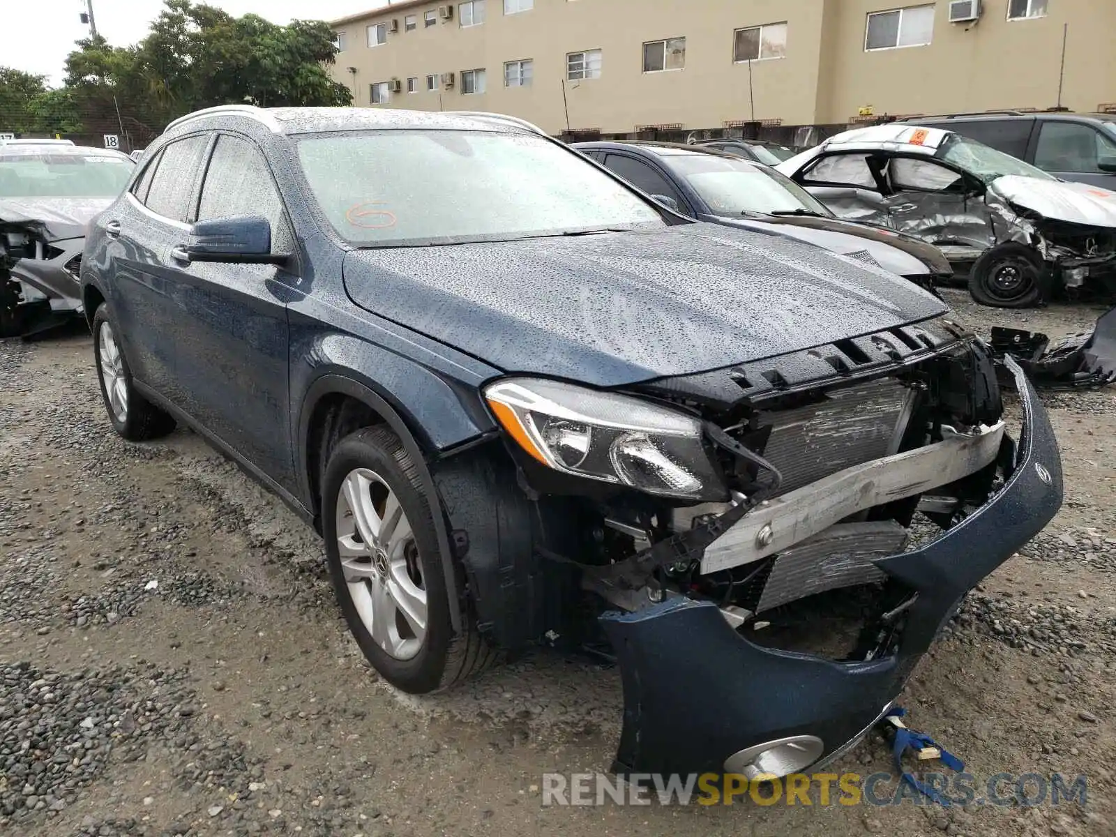 1 Photograph of a damaged car WDCTG4EB1LJ665539 MERCEDES-BENZ G CLASS 2020