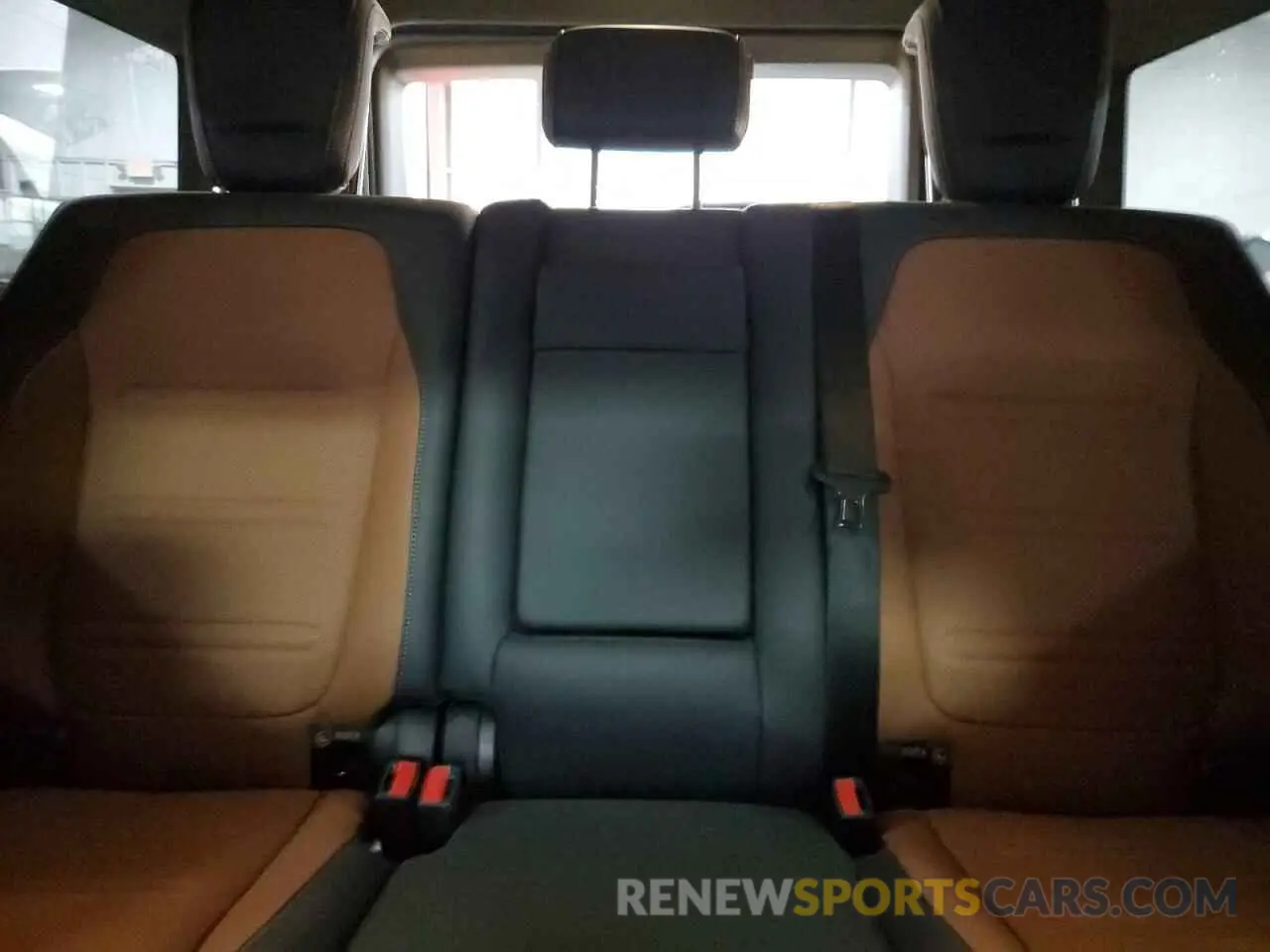 10 Photograph of a damaged car W1NYC6BJ5MX387685 MERCEDES-BENZ G-CLASS 2021