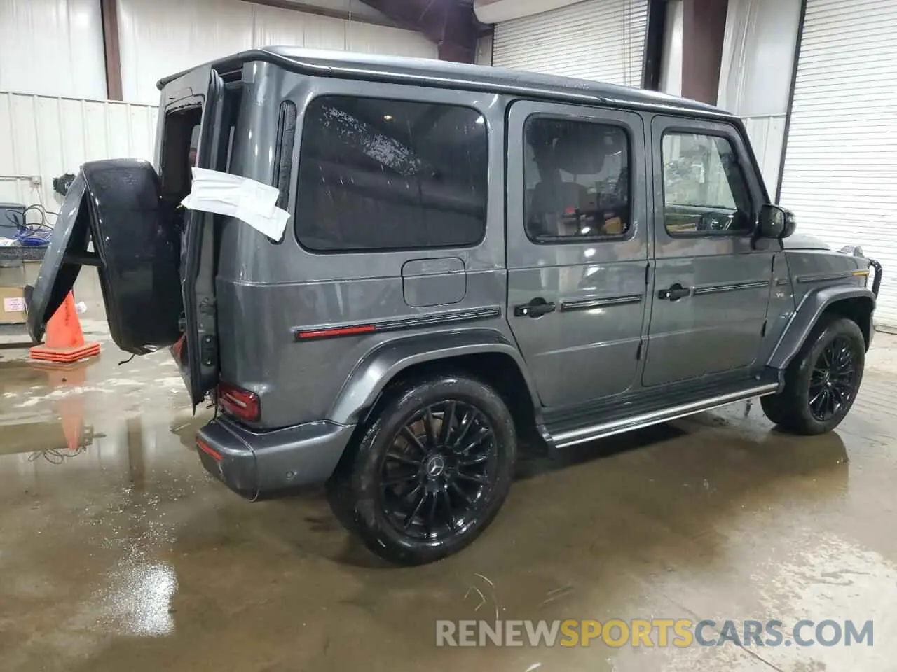 3 Photograph of a damaged car W1NYC6BJ5MX387685 MERCEDES-BENZ G-CLASS 2021