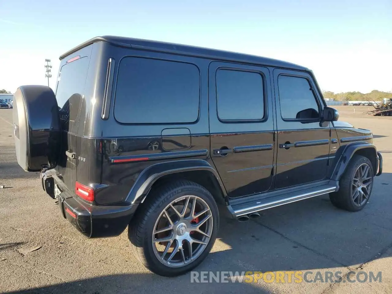 3 Photograph of a damaged car W1NYC7HJ4MX396164 MERCEDES-BENZ G-CLASS 2021