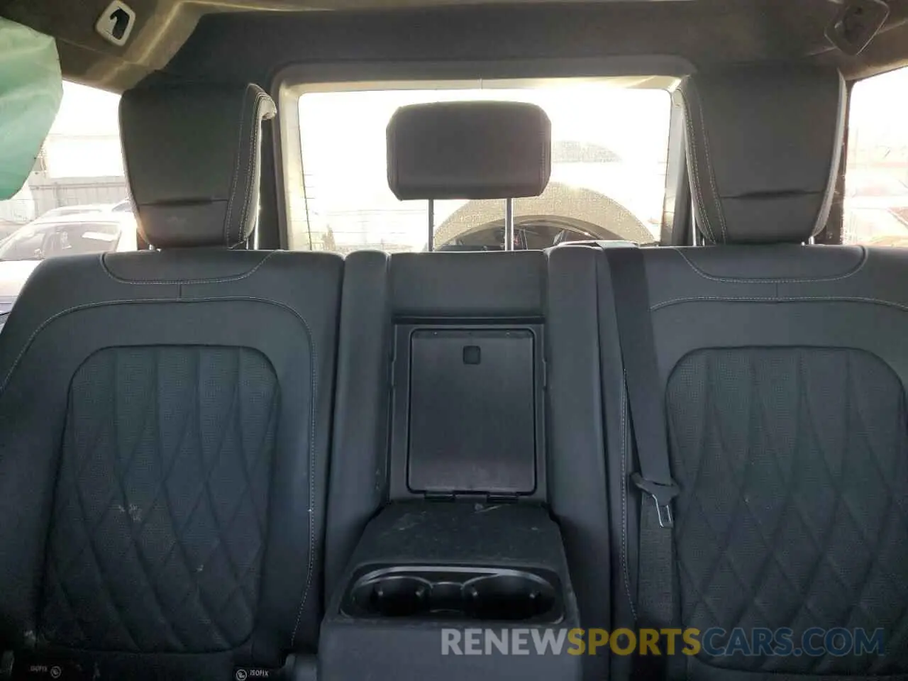 10 Photograph of a damaged car W1NYC7HJ2NX442673 MERCEDES-BENZ G-CLASS 2022