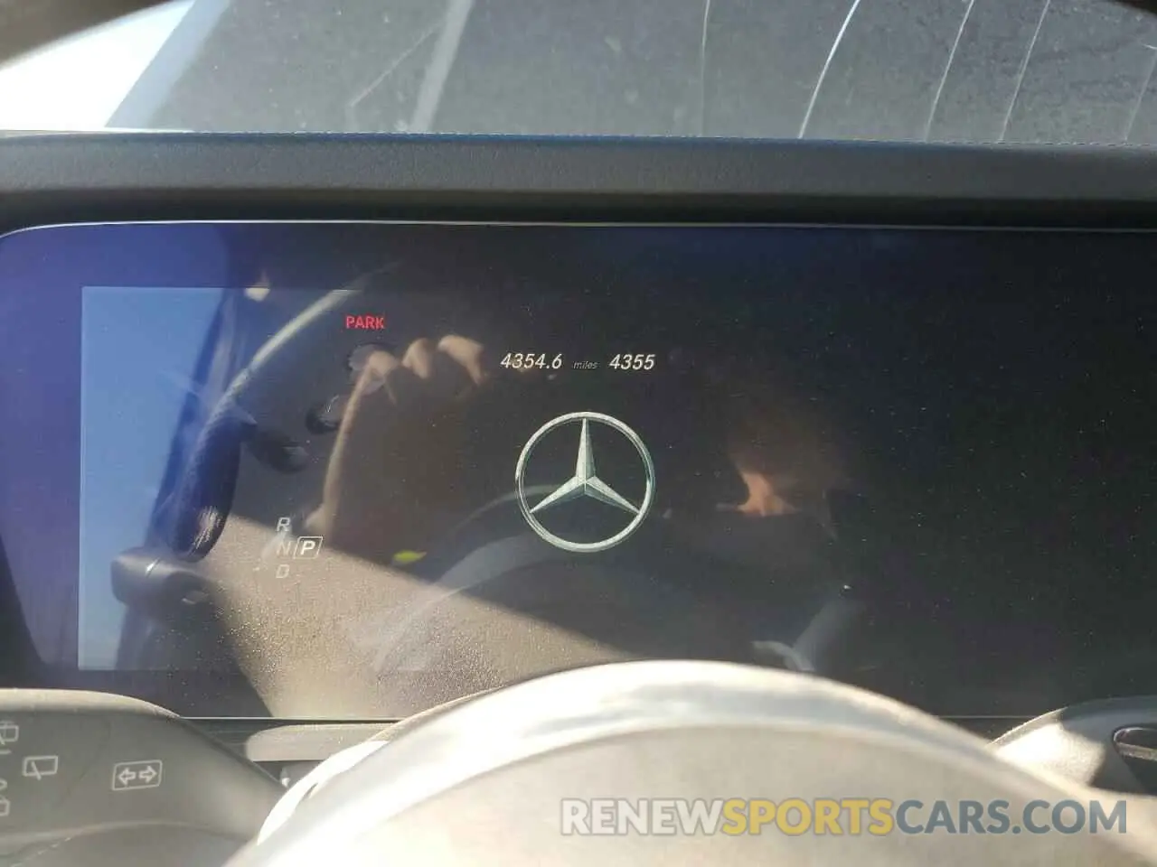 9 Photograph of a damaged car W1NYC7HJ2RX504532 MERCEDES-BENZ G-CLASS 2024